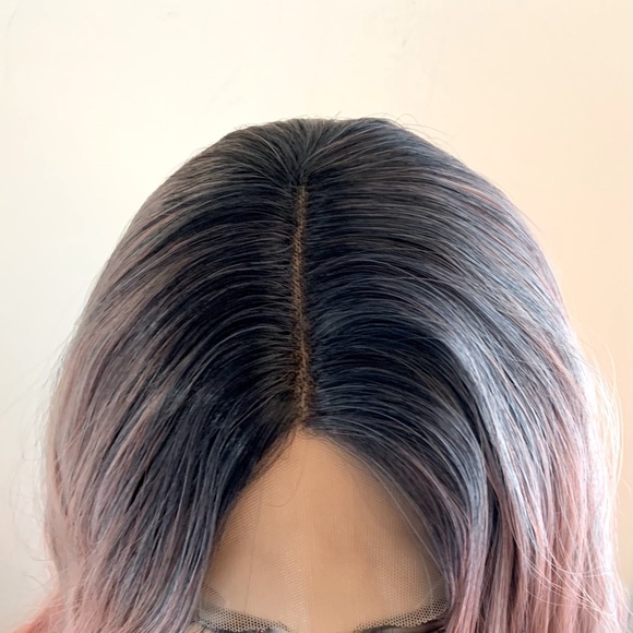 Very Pretty 24” Ombre Pink Coral Mix Lace Front Premium Wig - Picture 3 of 12